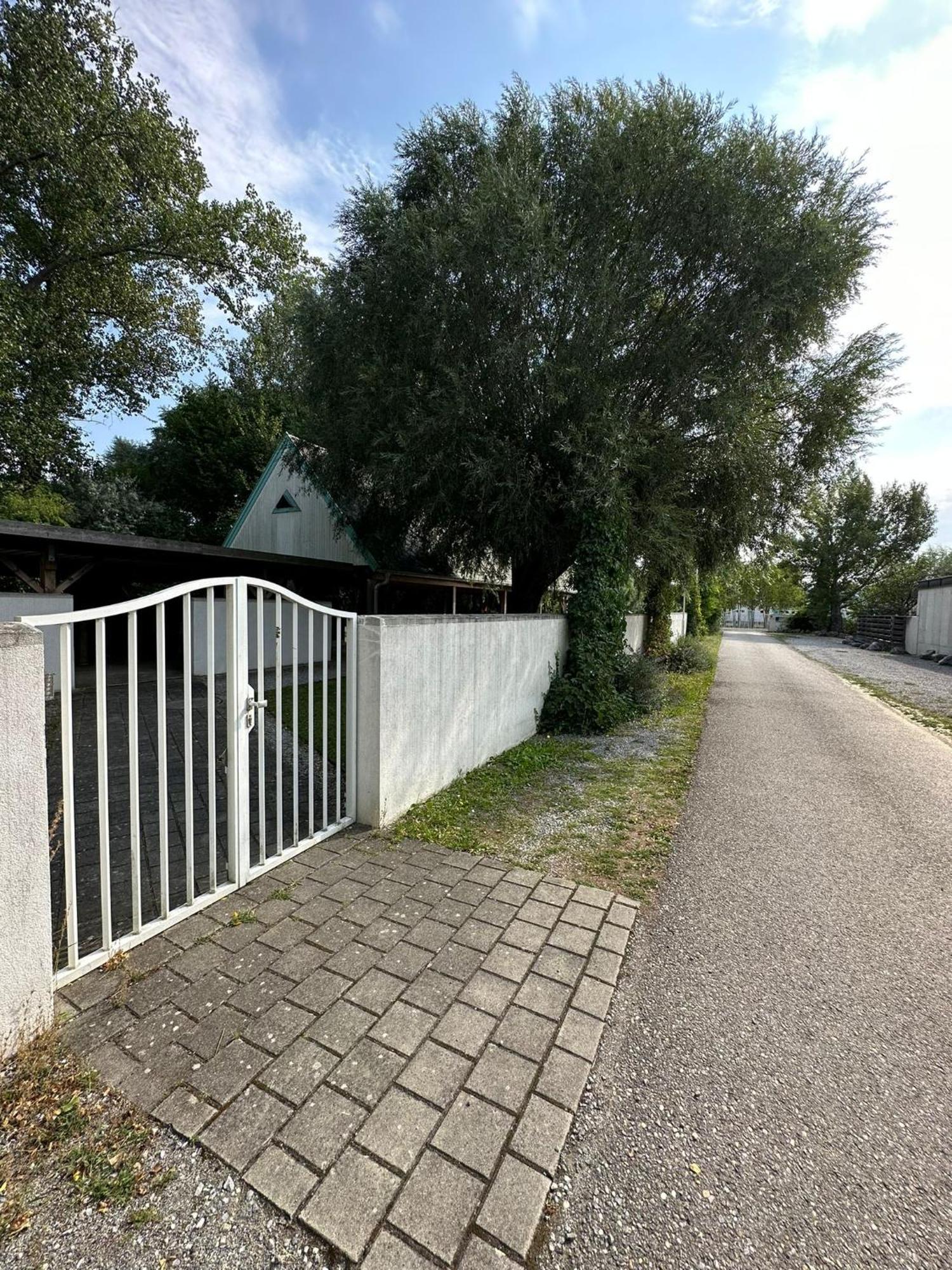 Haus Am See Neusiedl am See Bagian luar foto